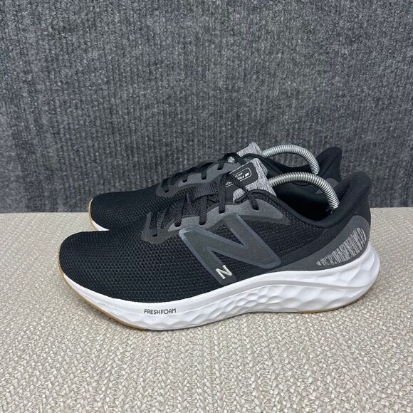 New Balance Fresh Foam Arishi V4 Black Silver Gum Running Shoes Mens 10 MARISEK4 main image 5